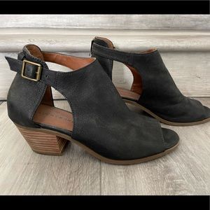 Lucky Brand heel bootie sz 8.5